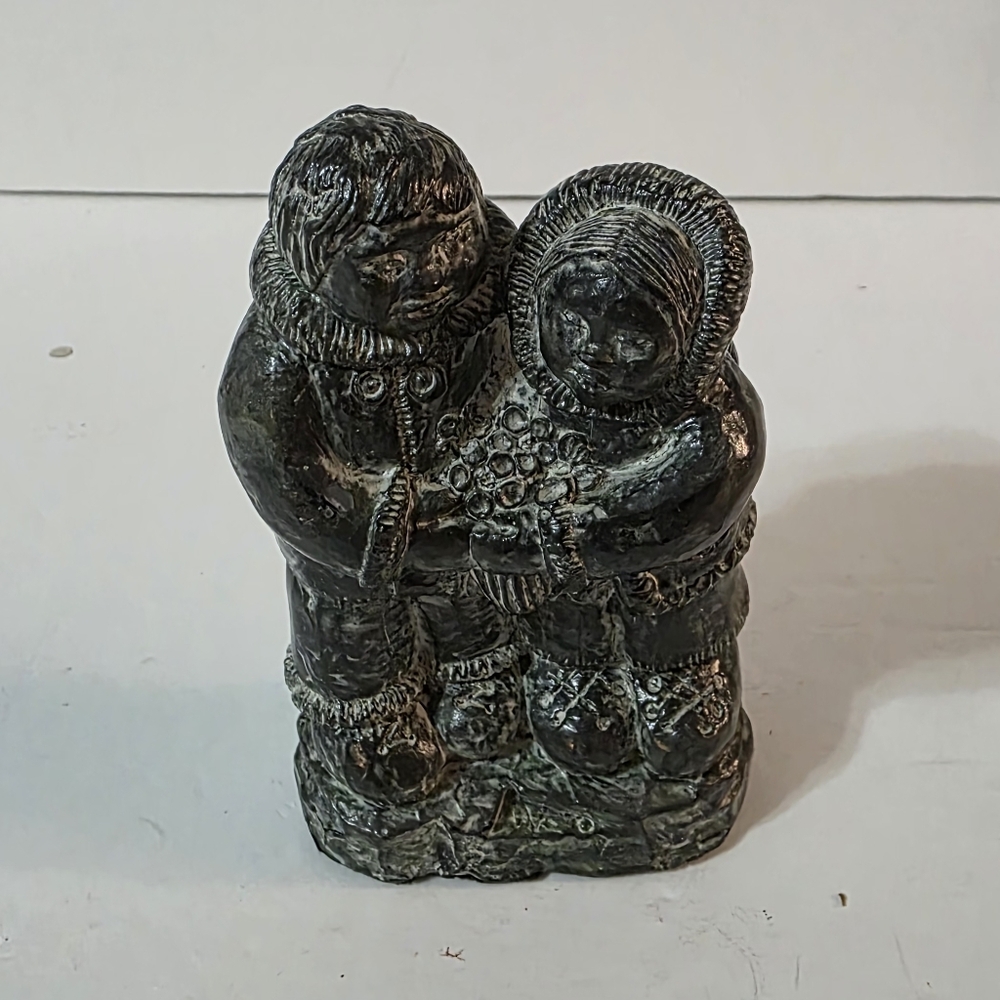 Wolf Original Wedding Couple Sculpture Canada